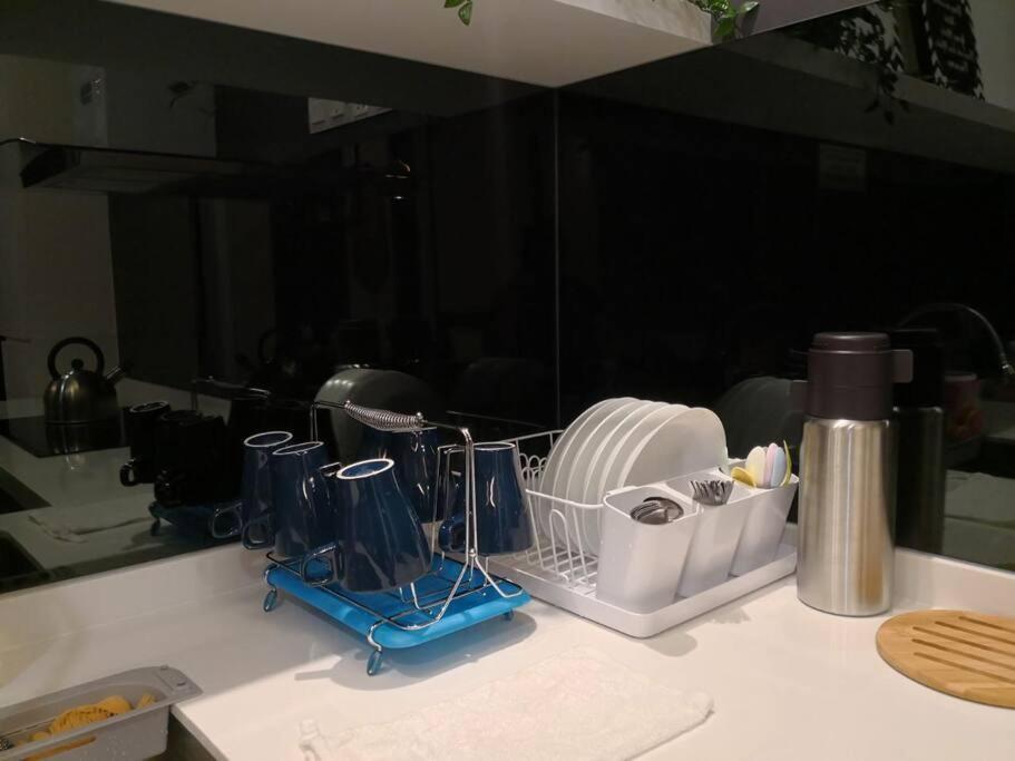 Hidayah Homestay Near Ukm And Ktm Station With High Speed Wifi - Pool & River View 방이 외부 사진