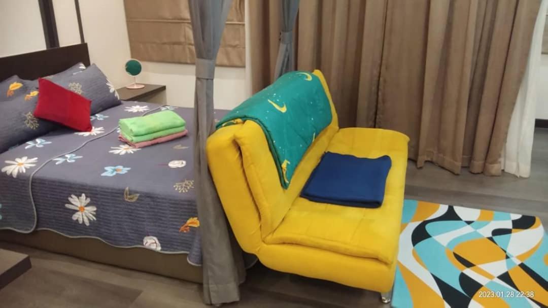 Hidayah Homestay Near Ukm And Ktm Station With High Speed Wifi - Pool & River View 방이 외부 사진