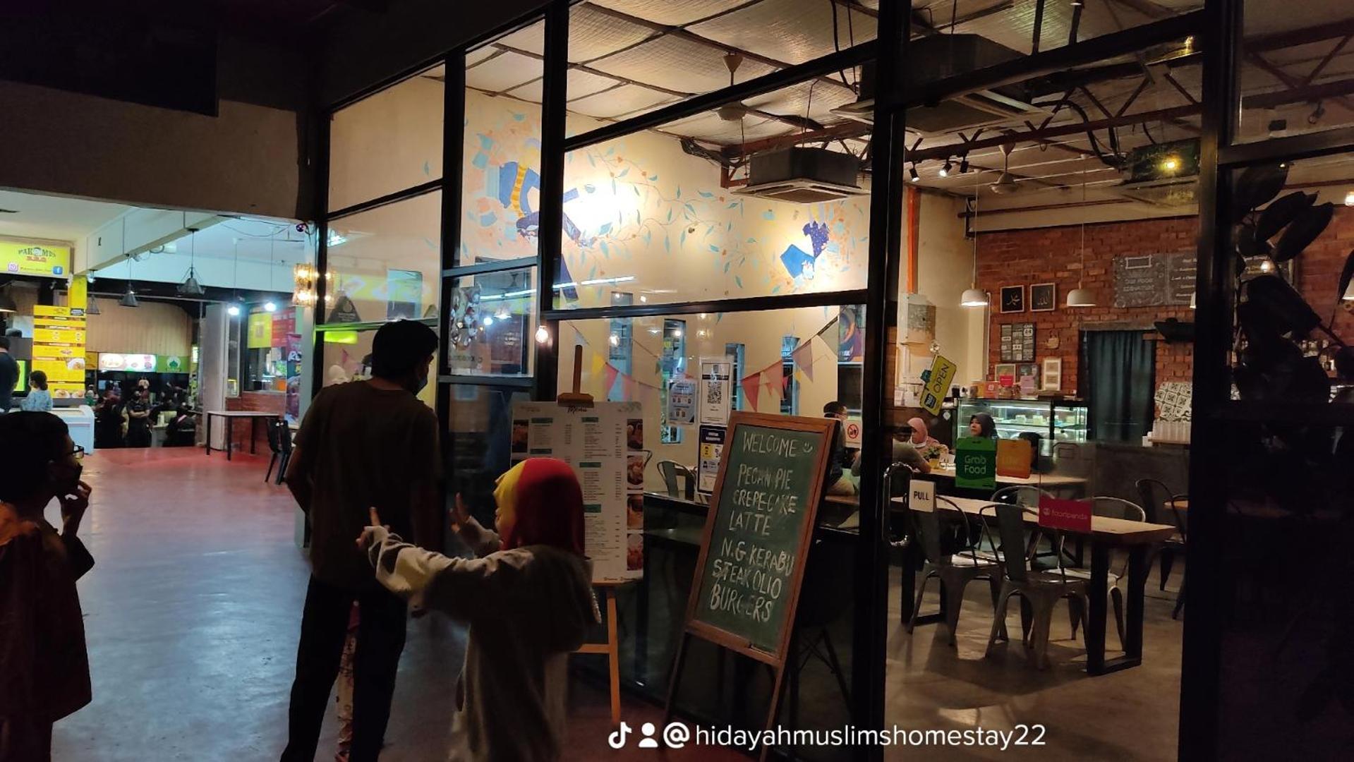 Hidayah Homestay Near Ukm And Ktm Station With High Speed Wifi - Pool & River View 방이 외부 사진